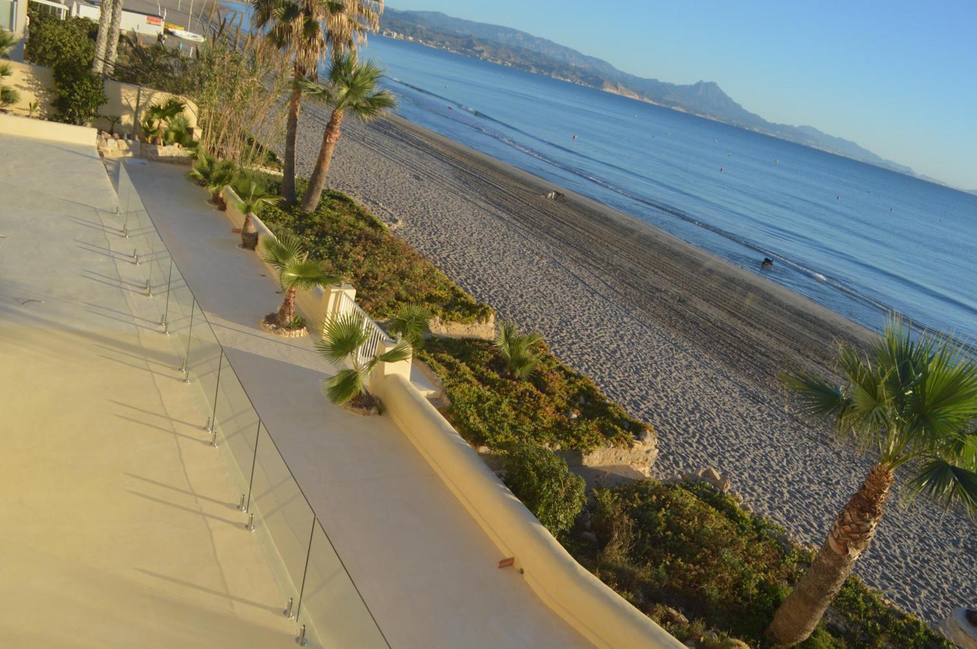 Excepcional Apartamento Loft A Pie De Playa En Chalet Roquetes Alicante Exteriör bild