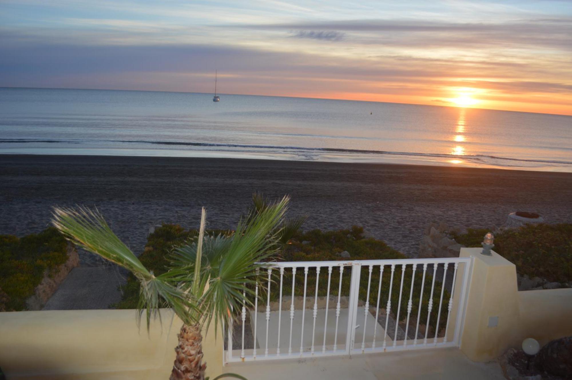 Excepcional Apartamento Loft A Pie De Playa En Chalet Roquetes Alicante Exteriör bild
