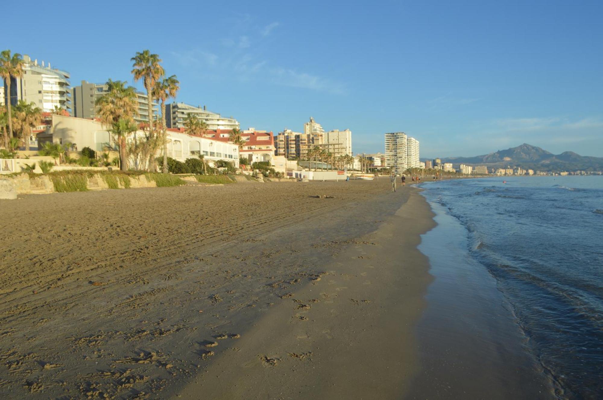 Excepcional Apartamento Loft A Pie De Playa En Chalet Roquetes Alicante Exteriör bild